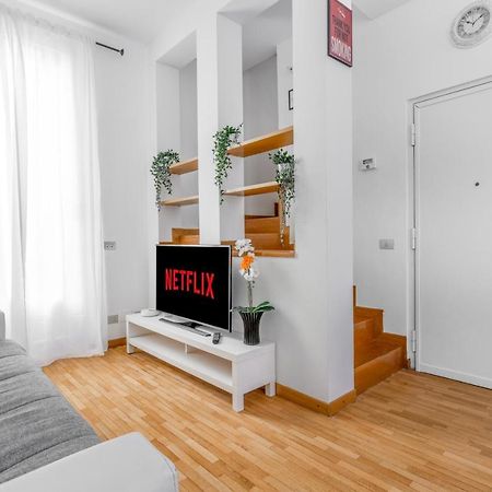 Duomo 7 Minuti Exclusive Apartment Vercelli Milano Ngoại thất bức ảnh