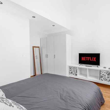 Duomo 7 Minuti Exclusive Apartment Vercelli Milano Ngoại thất bức ảnh