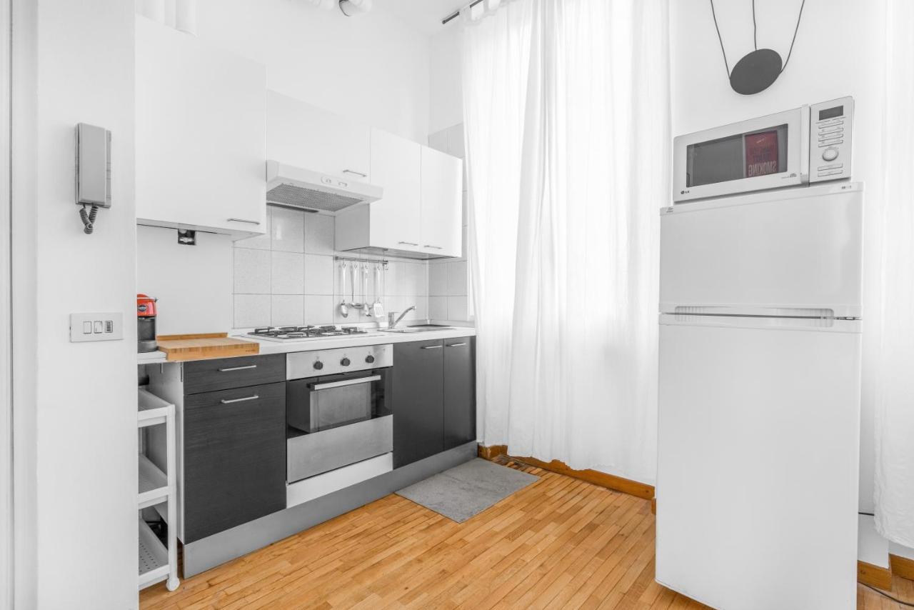 Duomo 7 Minuti Exclusive Apartment Vercelli Milano Ngoại thất bức ảnh
