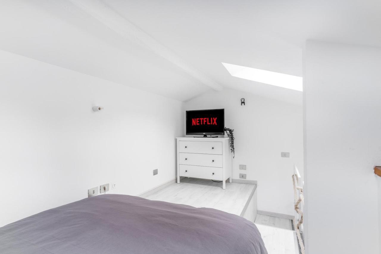 Duomo 7 Minuti Exclusive Apartment Vercelli Milano Ngoại thất bức ảnh